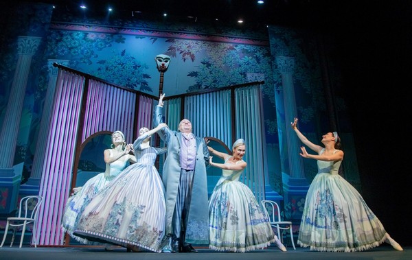 Спектакль «Чужим добром не наживешься»