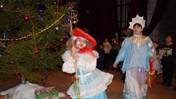 Поздравления на дому Деда Мороза и Снегурочки (детей-инвалидов, СВО, многодетные семьи)