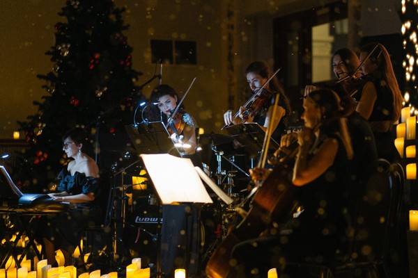 Волшебный свет Рождества. Lumisfera и 5000 свечей