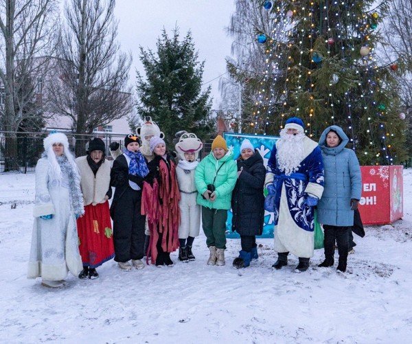 Театрализованное представление «Новый иго-го год»