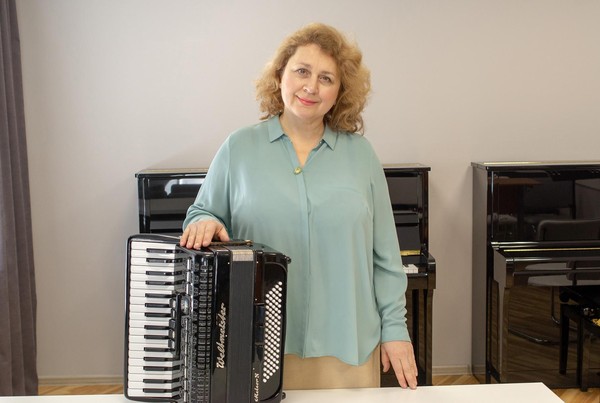 Лекция «Выдающиеся исполнители на аккордеоне. Жизнь и творчество Э. Петровой»