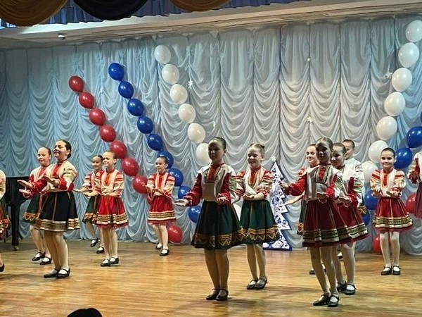 Новогодний концерт преподавателей и учащихся хореографического отделения