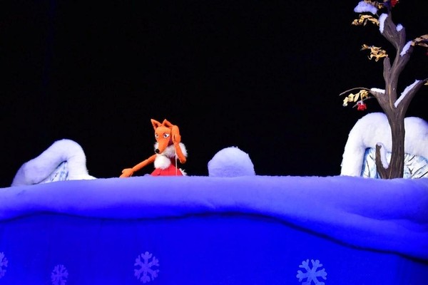 Спектакль «Волшебные снежинки»