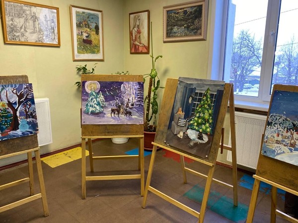 Выставка работ учащихся художественного отделения