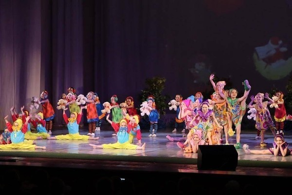 «Новогодние приключения Кота в сапогах». Интерактивное представление для детей и взрослых