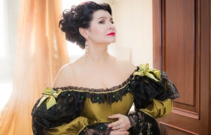 Рождественский вечер при свечах