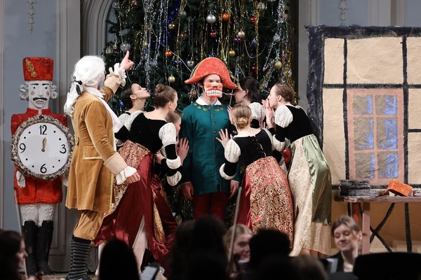 Интерактивный спектакль «Мастерская волшебника Дроссельмейера»