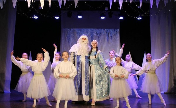 Новогоднее шоу «Школа волшебства»