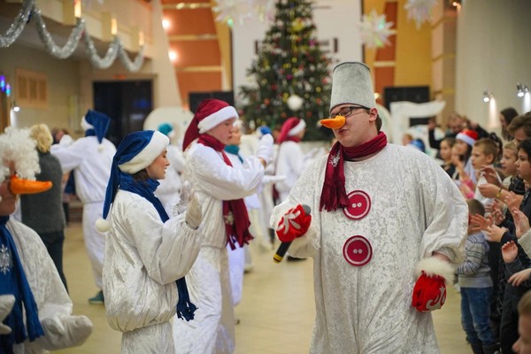 Спектакль «Новогодние приключения кота Варфоломея»