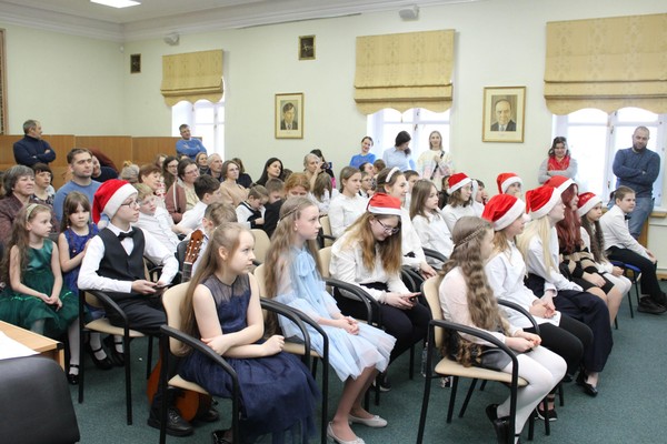 Литературно-музыкальный концерт «В переплёте зимы»