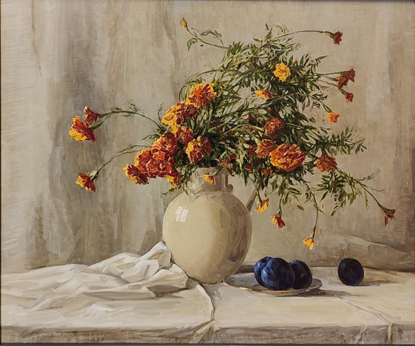 Выставка «Трижды о...»