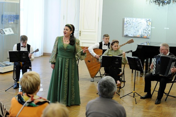 Концерт «Едет, едет Новый год»