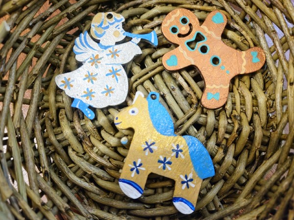 Мастер-класс «Роспись новогодних подвесок на елку»