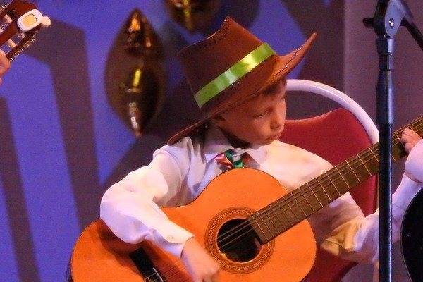 Мастер-класс «Освоение разных техник игры на гитаре»