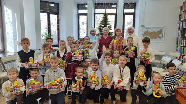 Новогодние семейные посиделки «Когда идёт волшебный снег»