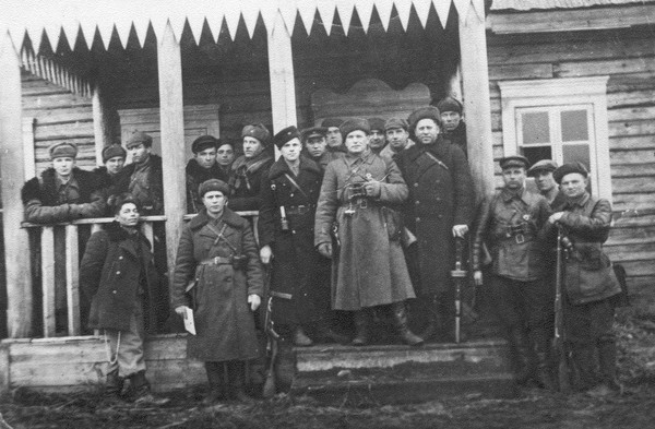 Тематическая беседа «Пинский партизанский отряд»