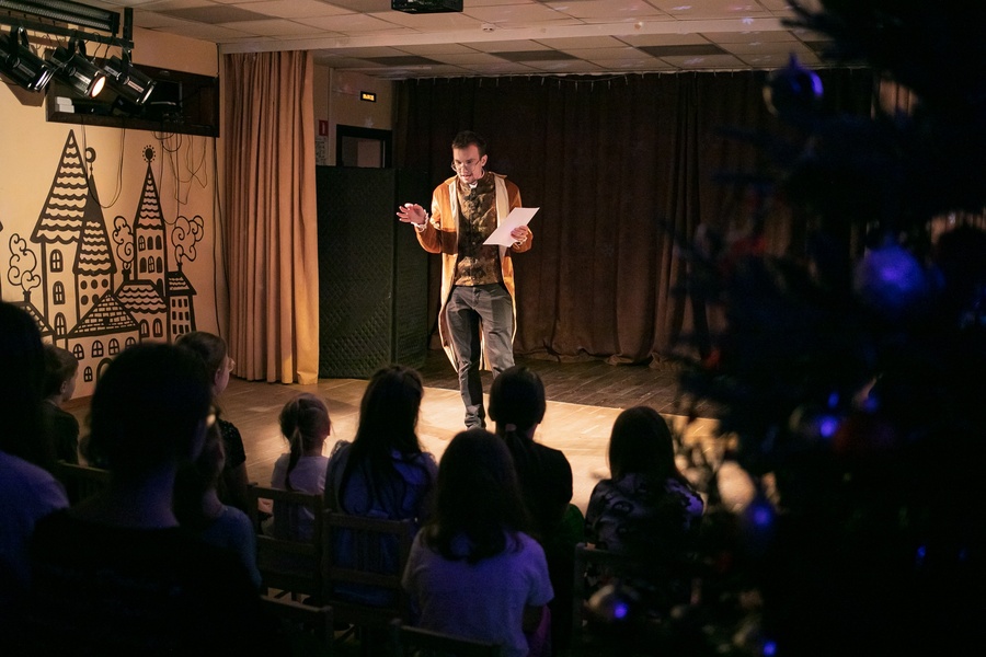 ДК «Ольгино» и «Лисий Нос» приглашают детей на бесплатные новогодние представления