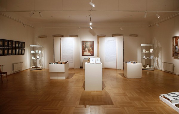 Выставка «Изразцовые узоры. Коллекция изразцов из собрания КМИИ»