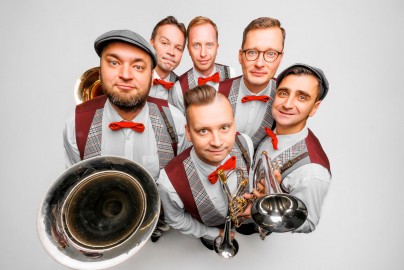 Веселые ребята