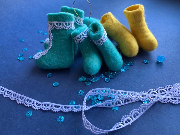 Мастер-класс «Сувенирные валенки»