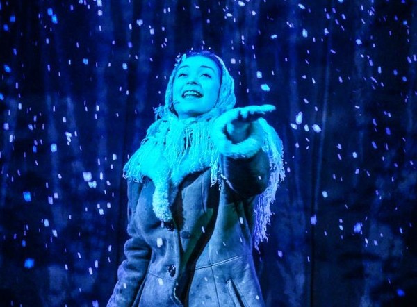 Спектакль «Дед Мороз и 12 месяцев»