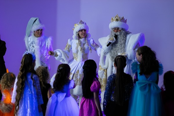 Неоновая ёлка