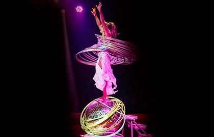 Цирк-шапито «Кудзинов». Сказка «Приключения Бабы Яги в Цирке»