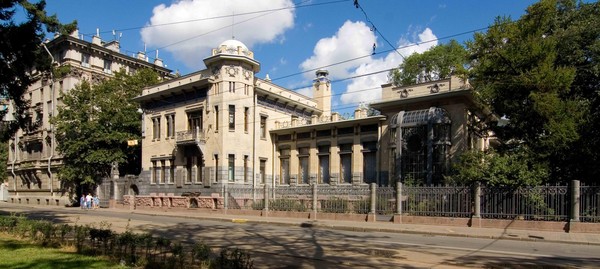 Экскурсия «Память дома»