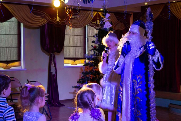 Эпический спектакль-классик-поп «Леденящая душу тайна личности Бабы Яги»