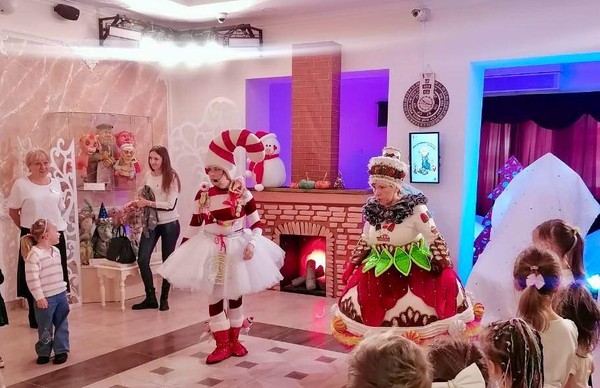 Новогодняя интермедия «Здравствуй, Дедушка Мороз»