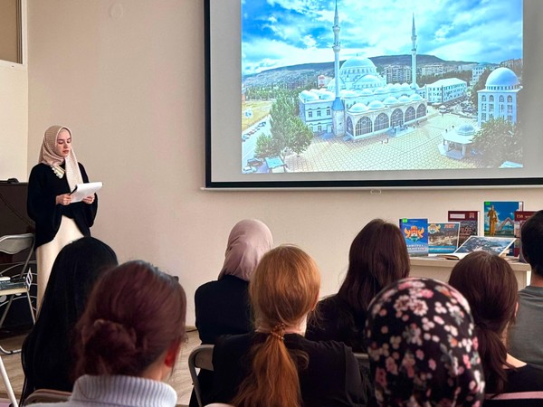 Итоги краеведческого квилта «Город на ощупь: история и современность»