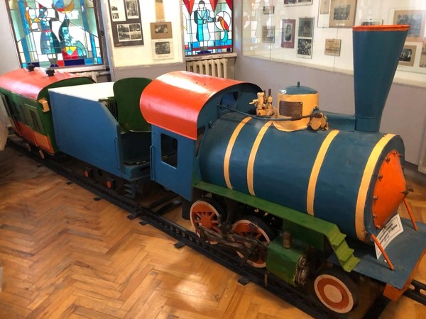 Тематическая беседа «Необычная железная дорога»