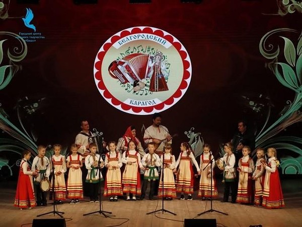 Виртуальный концерт «Новый год настает»