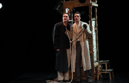 В ожидании Годо