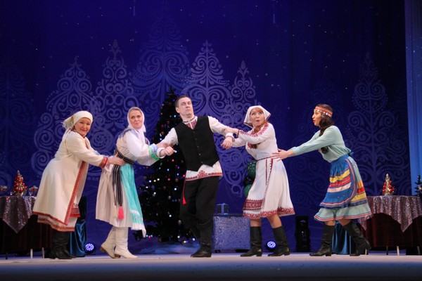 Спектакль «Вернуть любовь под Новый год»