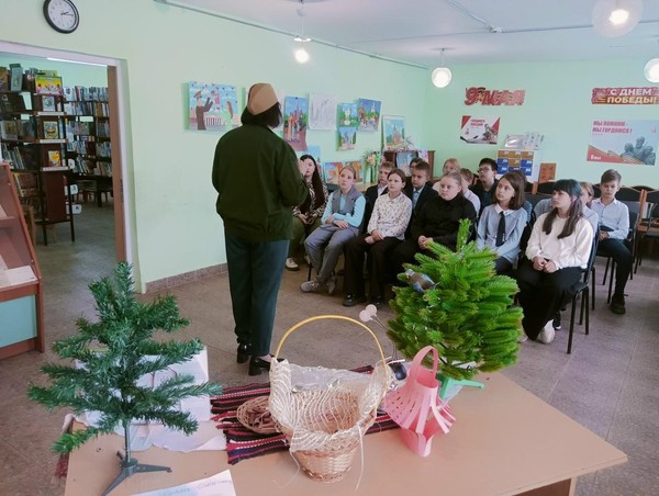 Мастер-класс «Новогодние украшения для партизанской елки»