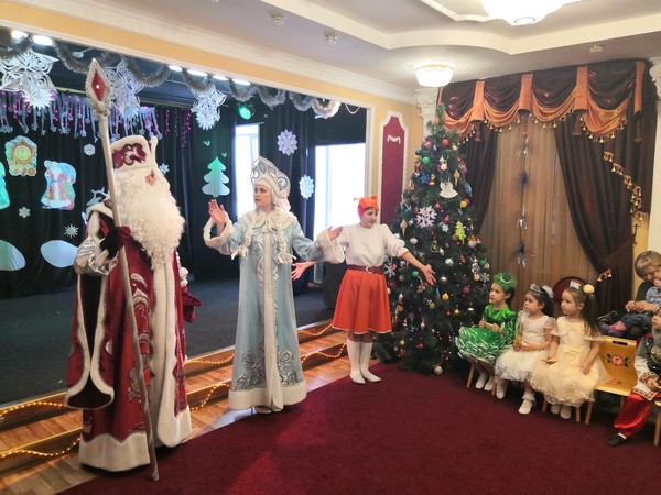 Утренники для учащихся младших классов ДШИ №15