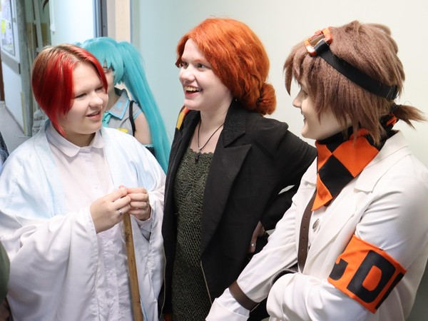 «Фандомная битва»: Косплей под елкой