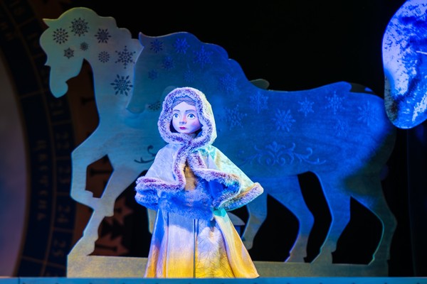 Нелли Попова