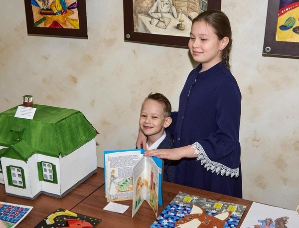 VI открытый городской конкурс для детей и подростков «Мир чеховских героев»