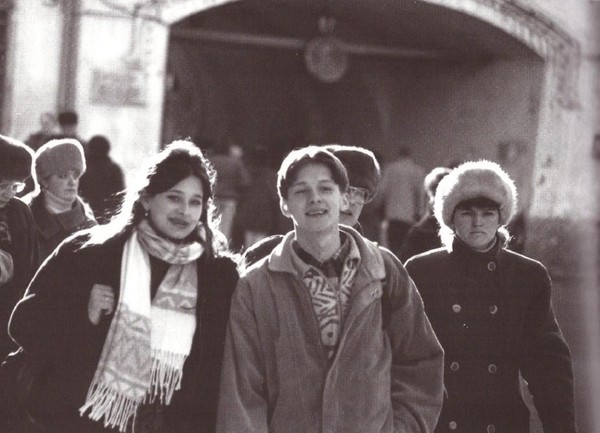 Выставка «Атмосфера 90-х»