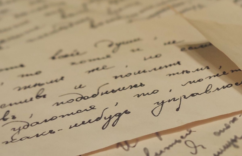 Мандельштам и поэтический контекст Серебряного века Тайная перекличка творцов в «тёмном тереме» литературы