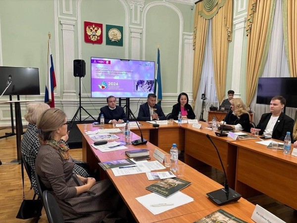 Круглый стол «Этика заботы: инклюзивные проекты и система поддержки сотрудников»