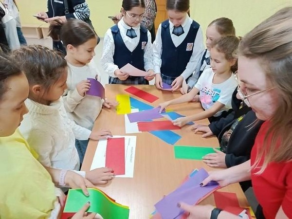 Игровая программа «Мастерим, играем, смотрим и читаем»