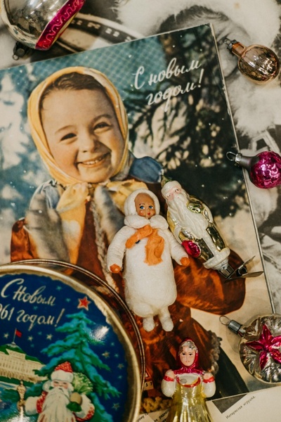 Экскурсия по выставке "Наш добрый гость, наш Новый год"