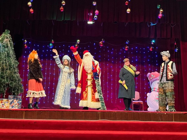 Новогодняя программа «Новогодний календарь удачи»