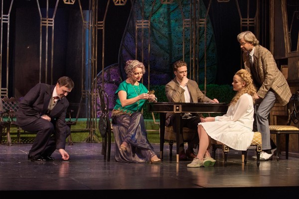 Спектакль «Иллюзии любви»