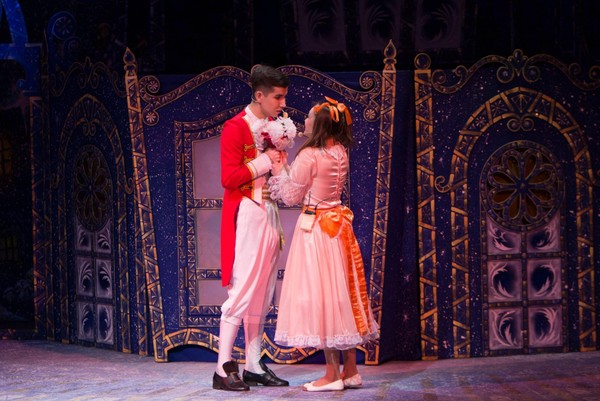 Спектакль «Щелкунчик» с новогодним представлением