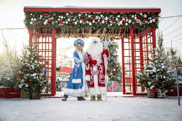 Праздничная программа «Новый год как в кино!»
