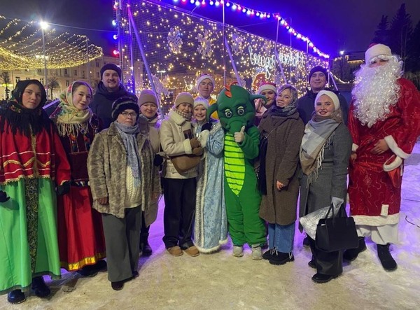 Новогодняя театрализованная программа «Ёлка мечтаний и добрых желаний» в с. Семеновка